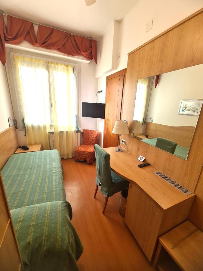 Hotel Zurigo Varazze Exteriér fotografie