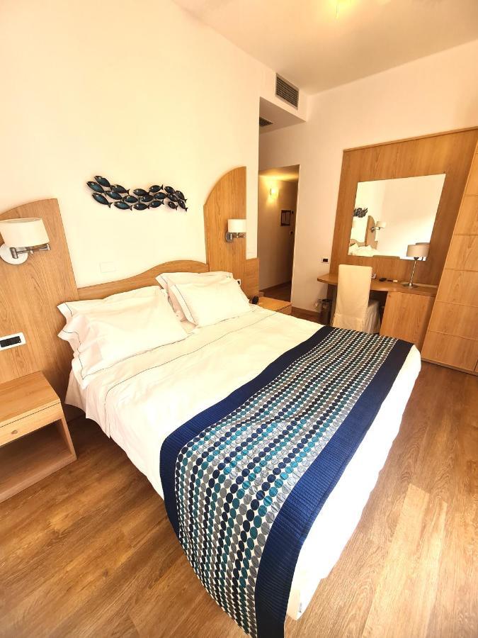 Hotel Zurigo Varazze Exteriér fotografie