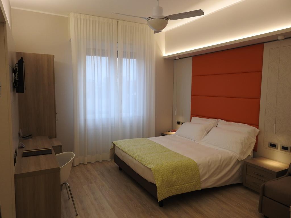 Hotel Zurigo Varazze Exteriér fotografie